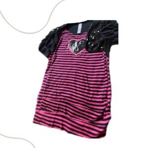 Pink and Black striped top w/ glittery heart in the center
